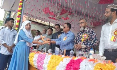 দুলালপুর চন্দ্রমনি উচ্চ বিদ্যালয়ে বিজ্ঞান মেলা ও কৃতি শিক্ষার্থী সংবর্ধণা অনুষ্ঠিত