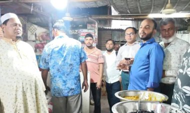 বুড়িচংয়ের কংশনগর বাজারে অস্বাস্থ্যকর পরিবেশে খাবার তৈরি
