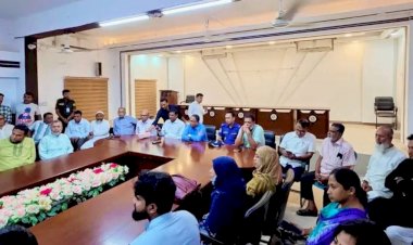 হোমনায় প্রাথমিক শিক্ষকদের সঙ্গে সেলিম ভূঁইয়া এমপির মতবিনিময় সভা অনুষ্ঠিত