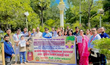 মহামুনি পাহাড়তলী অনাথ আশ্রমে আশ্রিত অনাথ শিশুদের মাঝে এক বেলা আহার  ও শিক্ষা সামগ্রী প্রদান করেন