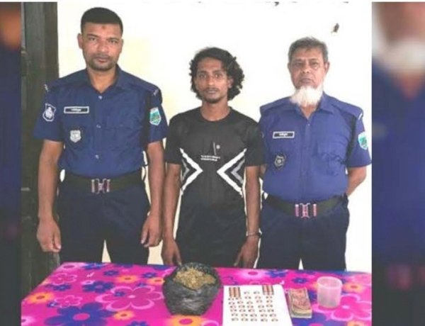 বদলগাছীতে গাঁজা ও ট্যাবলেটসহ যুবক গ্রেফতার