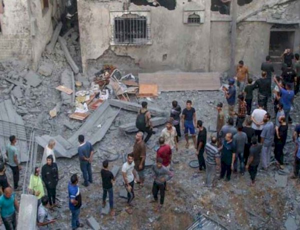 গাজায় ইসরায়েলের হামলায় ১২ জন নিহত