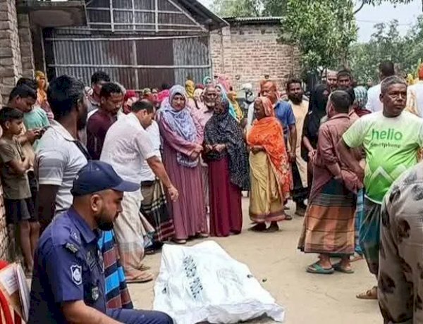 চিরিরবন্দরে জমি নিয়ে বিরোধের জেরে বাবা-ছেলেকে পিটিয়ে হত্যা!