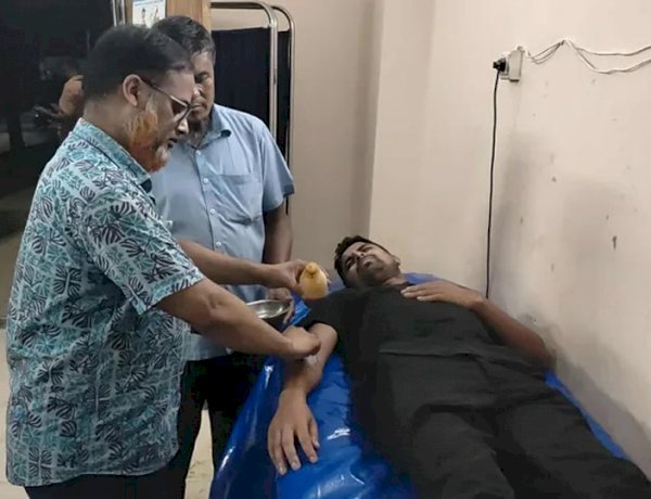 হোমনায় মাদকবিরোধী সংবাদ প্রকাশের জেরে  সাংবাদিকের উপর ছাত্রলীগ নেতার হামলা