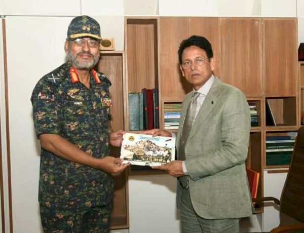 কর্মমুখী প্রশিক্ষণ সম্প্রসারণে শিক্ষামন্ত্রীর সাথে আনসার-ভিডিপি'র মহাপরিচালকের সাক্ষাৎ