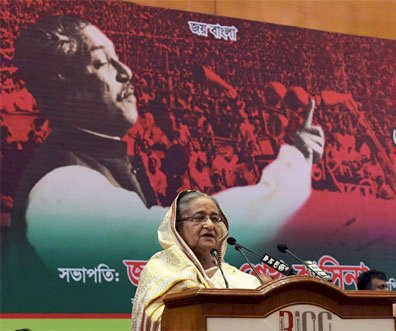 গ্যাস-বিদ্যুতে ভর্তুকি কমানোর প্রধানমন্ত্রীর নির্দেশ