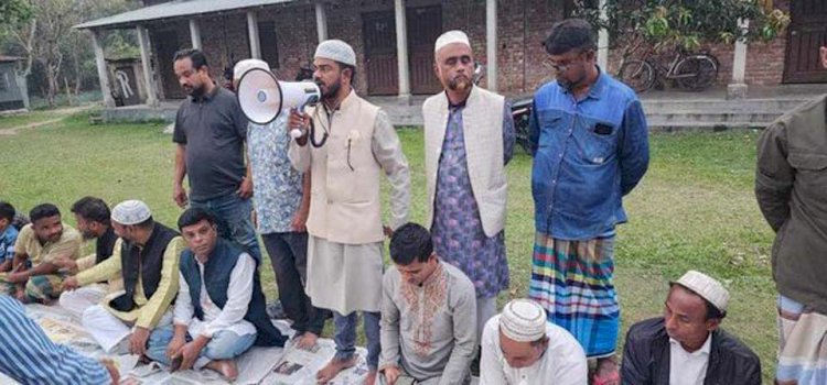 উপজেলা আওয়ামীলীগের সিনিয়র যুগ্ন আহবায়ক এর উদ্যোগে ইফতার মাহফিল অনুষ্ঠিত