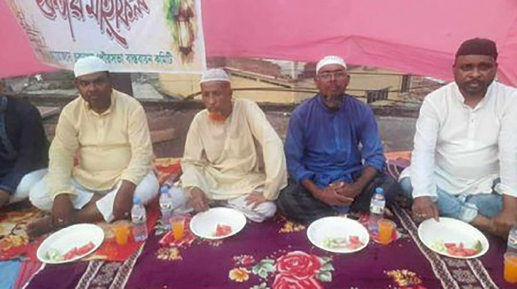 চুকনগর পৌরসভা বাস্তবায়ন কমিটির আয়োজনে ইফতার মাহফিল অনুষ্ঠিত