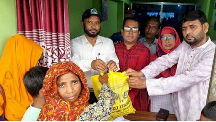 কেশবপুরের খোপদহি আইপিএম কৃষি সমবায়  সমিতির উদ্যোগে ঈদ সামগ্রী বিতরণ