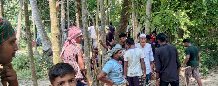 নড়াইলের কালিয়ায় ক্রিকেট খেলাকে কেন্দ্র করে দুই পক্ষের সংঘর্ষে মুক্তিযোদ্ধা সহ আহত ১৫