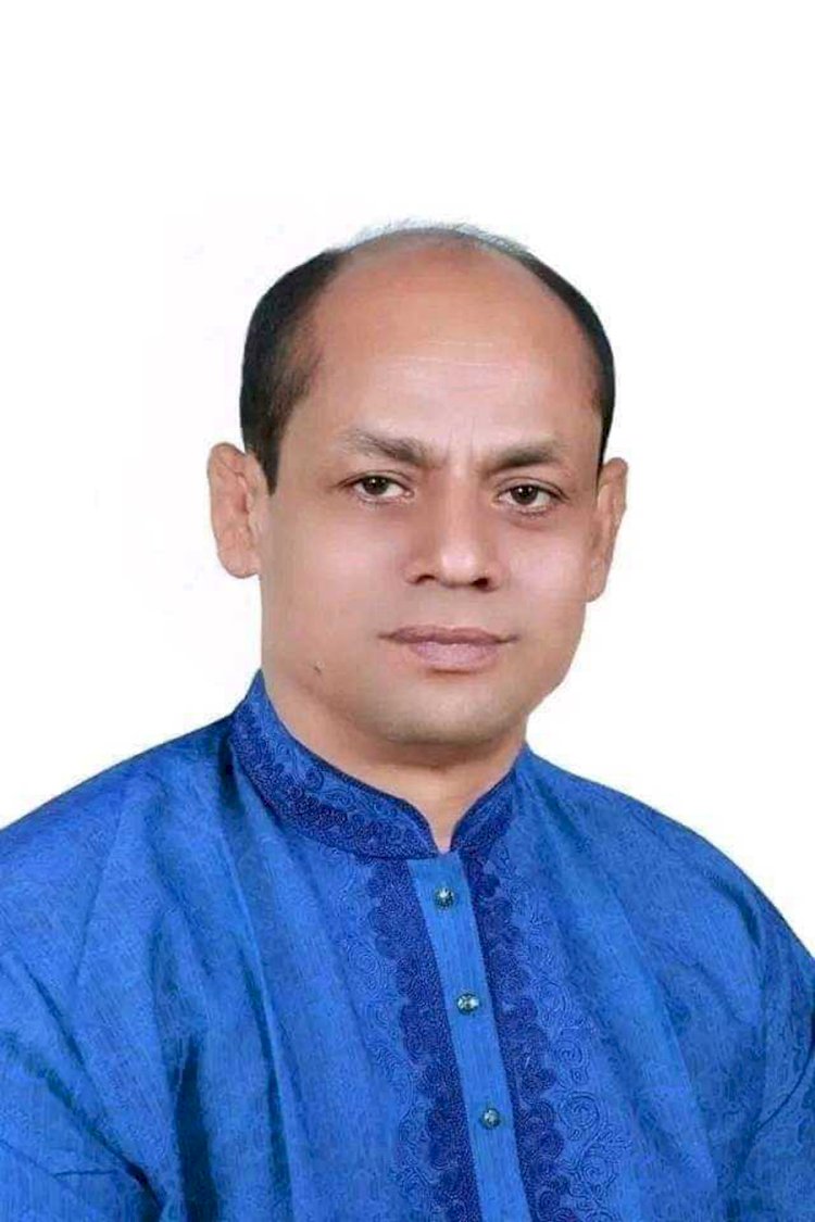 নির্বাচনে ব্যস্ত সময় পার করছেন চেয়ারম্যান প্রার্থী  এড.রেজাউল করিম