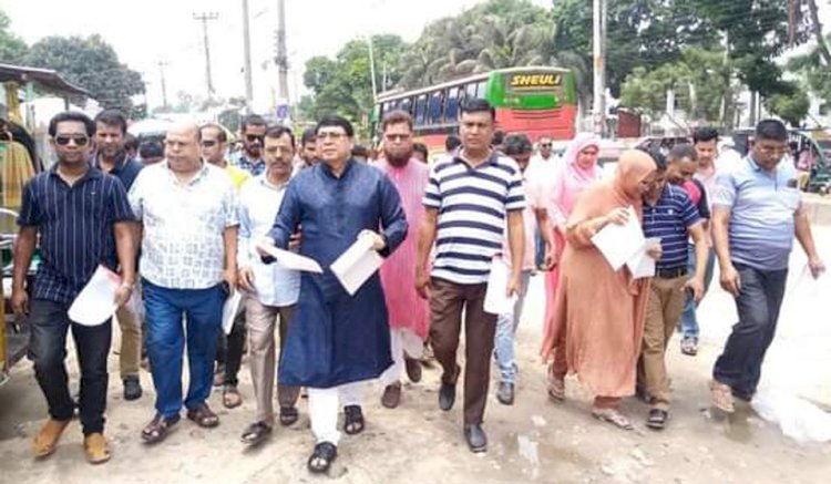 আসন্ন উপজেলা পরিষদ নির্বাচন বর্জনের আহবান জানিয়ে গাইবান্ধা জেলা বিএনপি'র লিফলেট বিতরণ