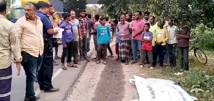 দিনাজপুরে ট্রাকের ধাক্কায় একজন পুলিশ সদস্য নিহত ও আহত এক জন!