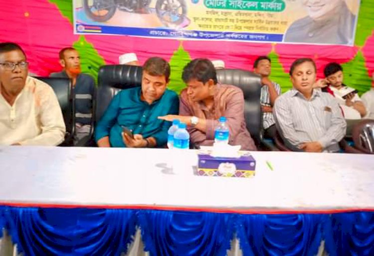 গোবিন্দগঞ্জে আব্দুল লতিফ প্রধান কে বিজয়ী করার লক্ষে দরবস্ত ও তালুককা নুপুর ইউনিয়ন বিভিন্ন স্থানে  উঠান বৈঠক অনুষ্ঠিত