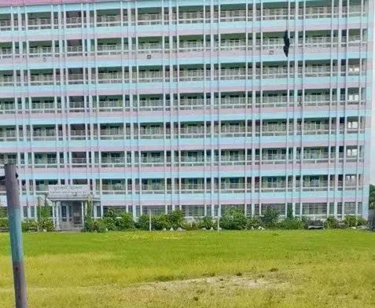 একই স্থানে তিন প্রার্থীর মতবিনিময় সভার সিধান্ত।