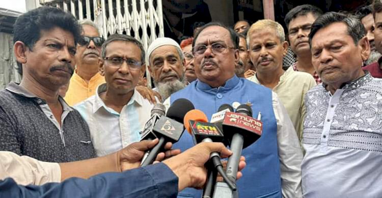 ১৯৮১ সালে শেখ হাসিনার স্বদেশ প্রত্যাবর্তন না হলে দেশে গনতন্ত্র প্রতিষ্ঠা হতো না  ( খাদ্য মন্ত্রী )