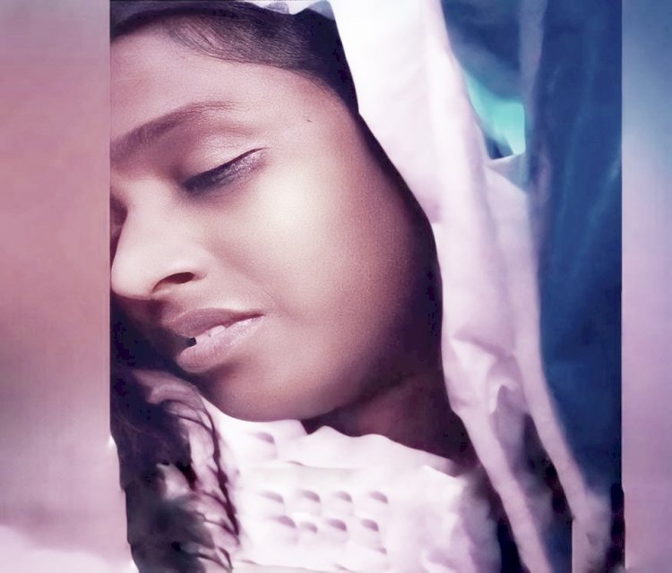 চলন্ত মোটর সাইকেলের চাকায় ওড়না জড়িয়ে গৃহবধূর মৃত্যু