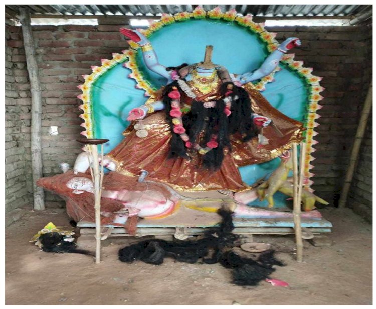 নওগাঁ ঘোষপাড়া কালী মন্দিরের কালীর প্রতিমা ভাঙচুর করেছে দুর্বৃত্তরা