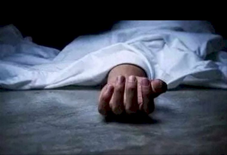 নওগাঁ পুকুর থেকে অজ্ঞাত  এক  ব্যক্তির ভাসমান মৃতদেহ উদ্ধার
