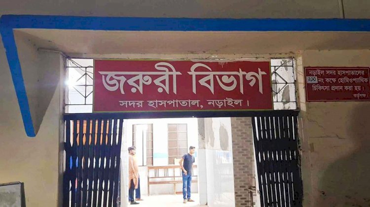 নড়াইলে মোটরসাইকেল-ট্রাক মুখোমুখি সংঘর্ষে স্কুলছাত্র নিহত