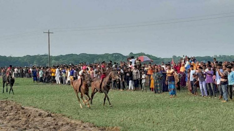কেশবপুরে ঐতিহ্যবাহী ঘোড়দৌড়  প্রতিযোগিতা অনুষ্ঠিত
