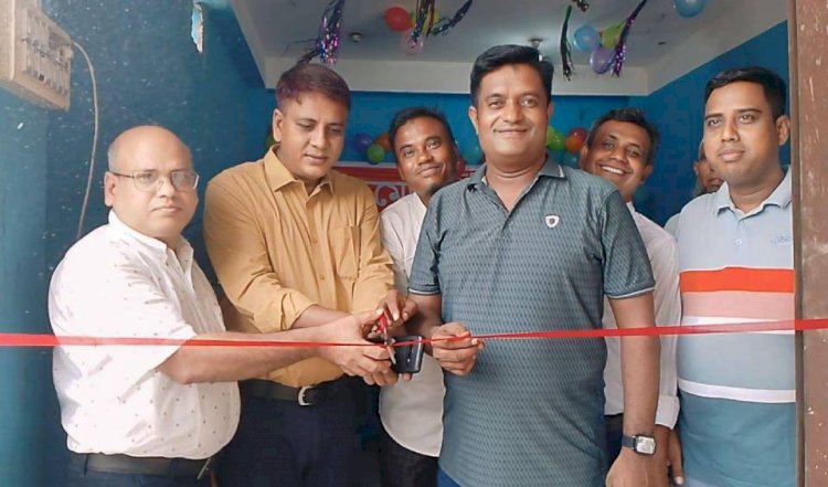 আহমেদ পার্সেল সার্ভিসের ৬৭ তম রানীরবন্দর শাখার শুভ উদ্ভোদন