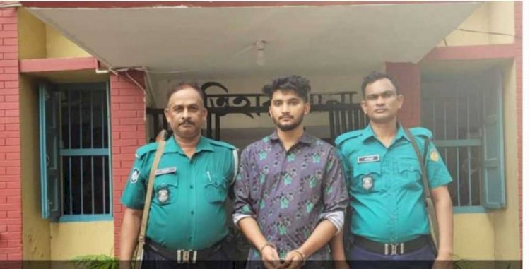 রাজশাহী আরএমপি’র মতিহার থানার চৌকস একটি টিম,এক ছিনতাইকারীকে গ্রেপ্তার করেন