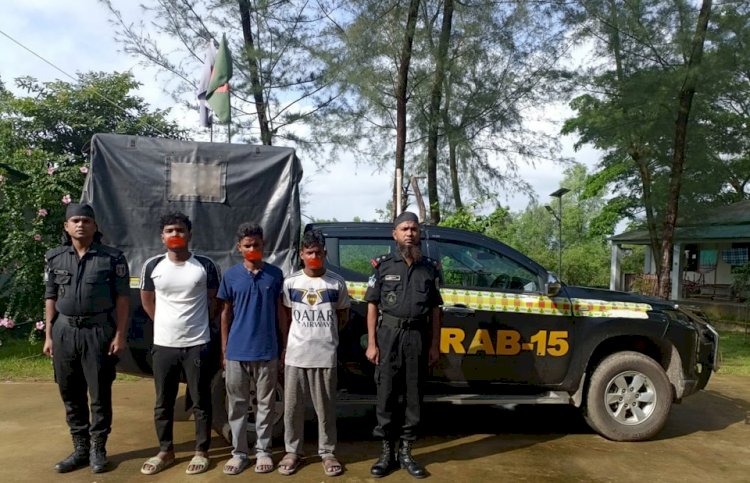 টেকনাফে র‍্যাবের অভিযানে ১ লক্ষ ৬০ হাজার ইয়াবা উদ্ধার, মায়ানমারের নাগরিকসহ আটক-৩