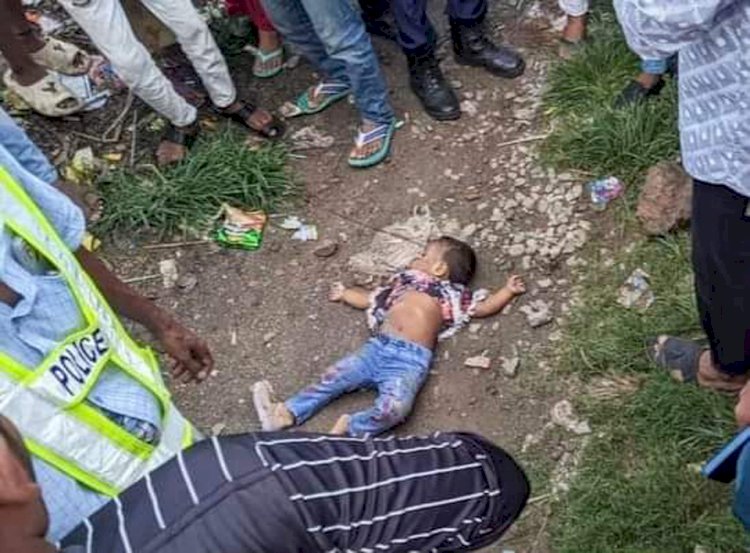নরসিংদীতে ট্রেনের ধাক্কায় মা ও শিশু নিহত