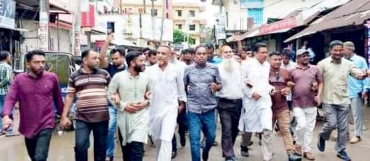 নওগাঁ কেন্দ্রীয় কর্মসূচি ঘোষিত  জেলা বিএনপির নেতাকর্মীদের মুক্ত মিছিল