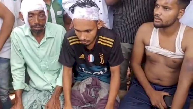 টেকনাফে গভীর রাতে ডাকাতি,  অপহরণ- ২,  ৫ লাখ টাকা মুক্তিপণ আদায়, রোহিঙ্গা দূর্বৃত্তের গুলি, স্থানীয়দের সড়ক অবরোধ