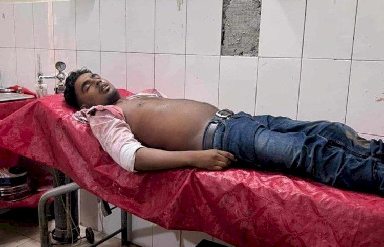 নওগাঁর ভবানীপুরে অনুষ্ঠানের দই-মিষ্টি আনতে গিয়ে সড়ক দুর্ঘটনায় সাজেদুর রহমান নামে এক বরের মৃত্যু!