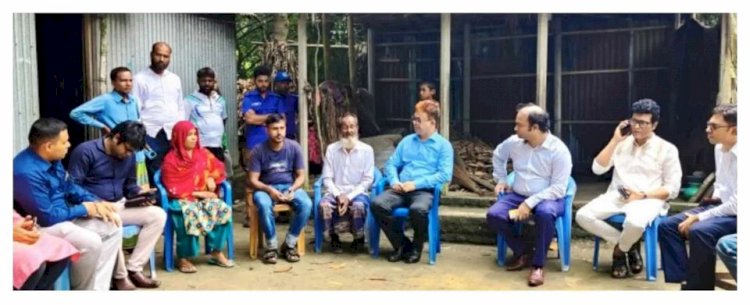 নরসিংদী জেলার নবাগত জেলা প্রশাসকের সাথে শহীদ পরিবারের সৌজন্য সাক্ষাৎ