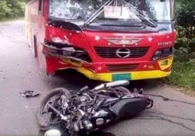 নওগাঁয় সড়ক দুর্ঘটনায় আলমগীর নামে এক জনের  জনের মৃত্যু