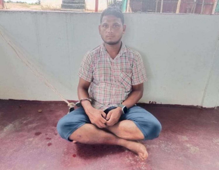 নাইক্ষ‍্যংছড়ি সীমান্ত দিয়ে মায়ানমারে পাচারকালে তৈল সহ এক ব্যক্তি আটক