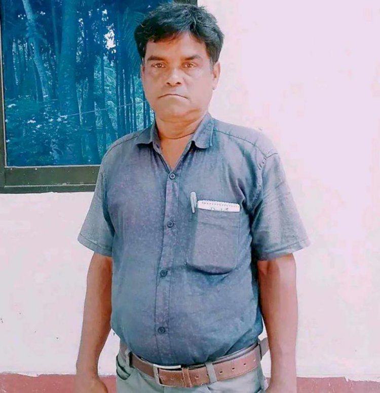 সোনাপুর বাজারে দোকানপাট ভাংচুরের তথ্য সংগ্রহে গিয়ে সাংবাদিক লাঞ্ছিত, পুলিশ সুপারের নিকট অভিযোগ।