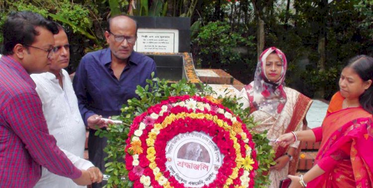 নড়াইলে নানা আয়োজনে বিশ্ববরেণ্য চিত্রশিল্পী এস এম সুলতানের ৩০তম মুত্যুবার্ষিকী পালিত
