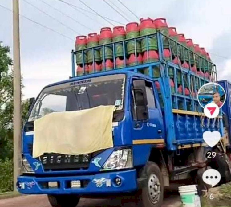 নরসিংদীর শিবপুরে এলপি গ্যাস সিলিন্ডার ভর্তি ট্রাক ছিনতাই