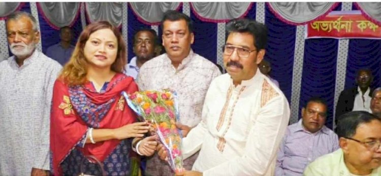 কেশবপুরের সিমান্তবর্তী সপ্তপল্লী মহাশ্মশানের মহাযজ্ঞানুষ্ঠান পরিদর্শন করলেন বিএনপির নির্বাহী কমিটির অমলেন্দু দাস (অপু)