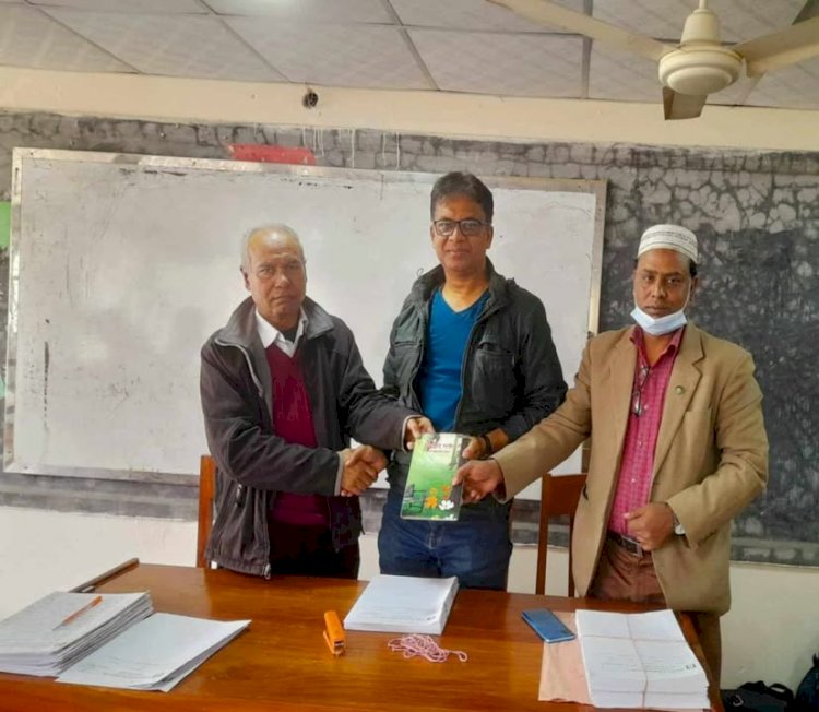 আজ পনোরই ডিসেম্বর পাবনা জেলার বিশিষ্ট কবি-সাংবাদিক, সাংবাদিক-গবেষক এস এম আকাশ এর আটত্রিশতম জন্মদিন