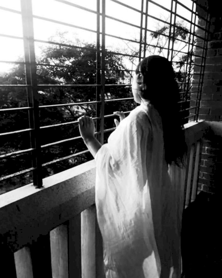 আমি যে ভাগ্য শুন্য কবি