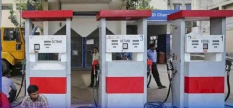 নওগাঁ অনির্দিষ্টকালের জন্য পেট্রোল পাম্প বন্ধ ঘোষণা রাজশাহী বিভাগীয় পেট্রোল পাম্প মালিক