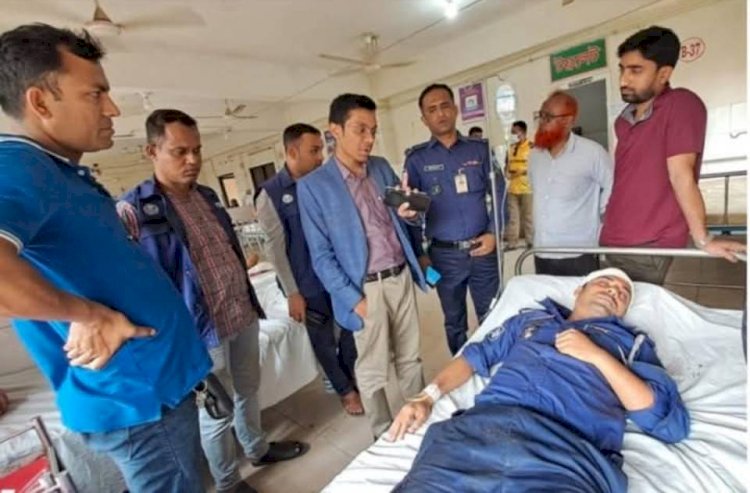 মোবাইল কোর্ট পরিচালনার সময় অতর্কিত হামলায় আহত- ৬, গ্রেফতার- ২