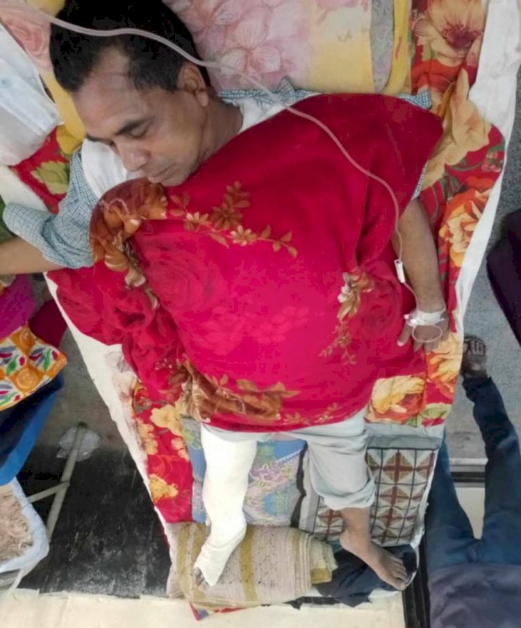 পাবনায় বিলচলন ইউপি চেয়ারম্যান মোঃ আকতার হোসেন মাস্টার হামলার শিকার