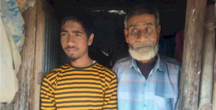 নওগাঁর পত্নীতলা নন্দনপুরে দৃষ্টি প্রতিবন্ধী বাবা ও ছেলে না খেয়ে রোজা, পানি দিয়ে ইফতার করতে হয়