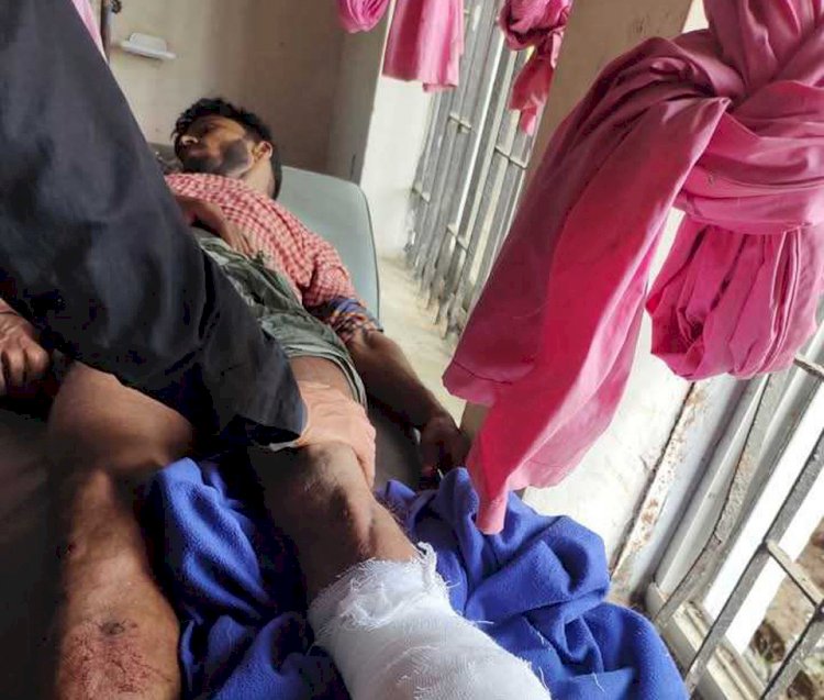 নাইক্ষ্যংছড়ি'র চাকঢালা সীমান্তে ল্যান্ড মাইন বিস্ফোরণে ১ যুবকের পা বিচ্ছিন্ন