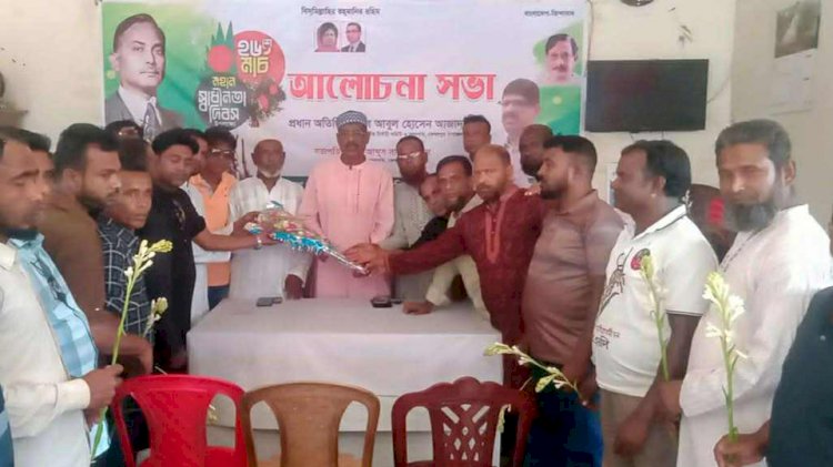 কেশবপুরে শ্রমিকদের সাথে বিএনপি নেতা  আজাদের ঈদ শুভেচ্ছা বিনিময়