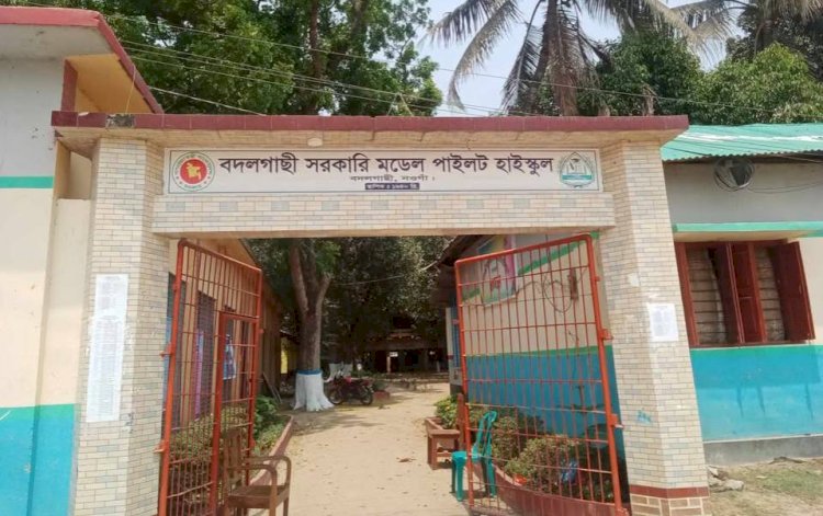 বদলগাছীতে সুন্দর পরিবেশে এস এস সি, দাখিল ও ভকেশনাল পরিক্ষা অনুষ্ঠিত