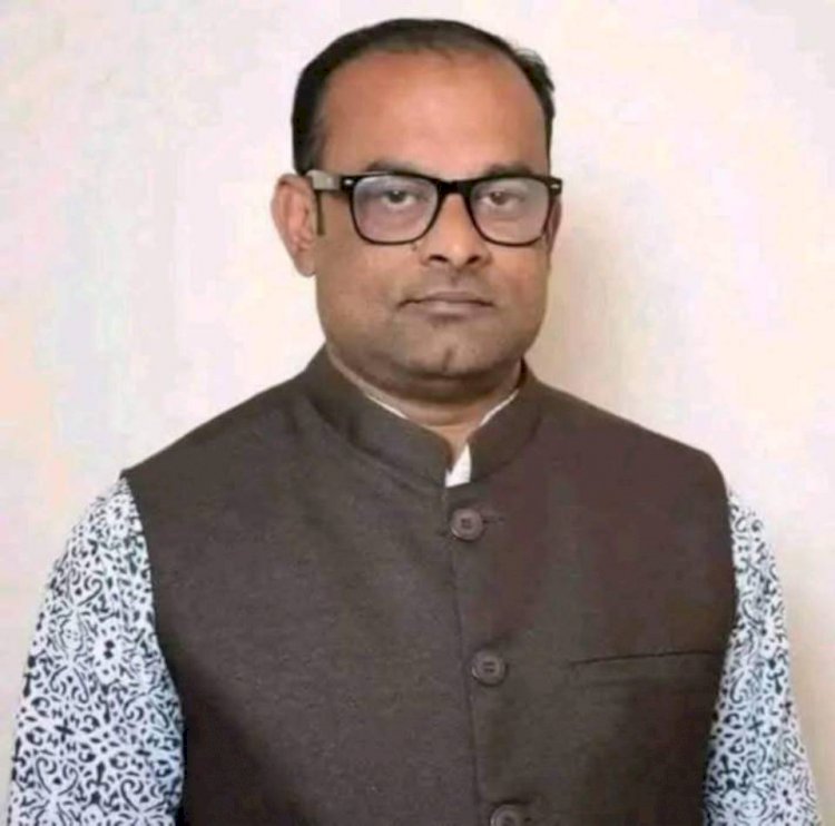 নওগাঁ মহাদেবপুর উপজেলার আওয়ামী লীগের সাবেক চেয়ারম্যান মাসুদ  গ্রেপ্তার