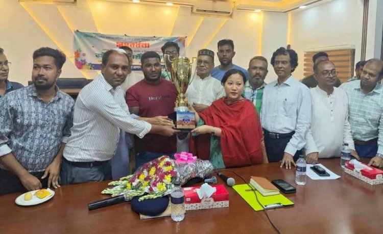 বলি চ্যাম্পিয়ন বাঘা শরিফ কে উপজেলা প্রশাসনের সংবর্ধনা
